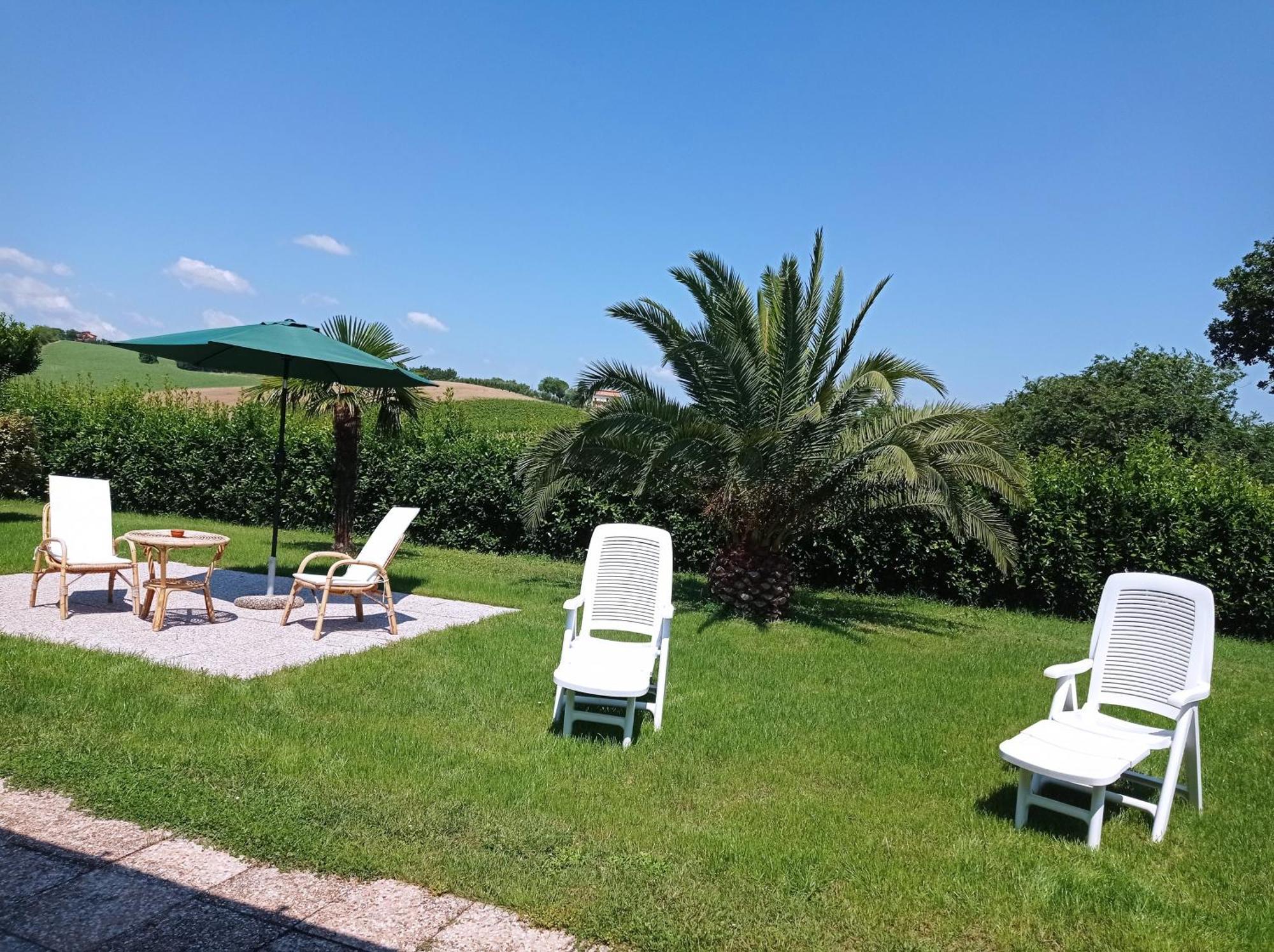 Valdiveltrica Villa Mondavio Buitenkant foto