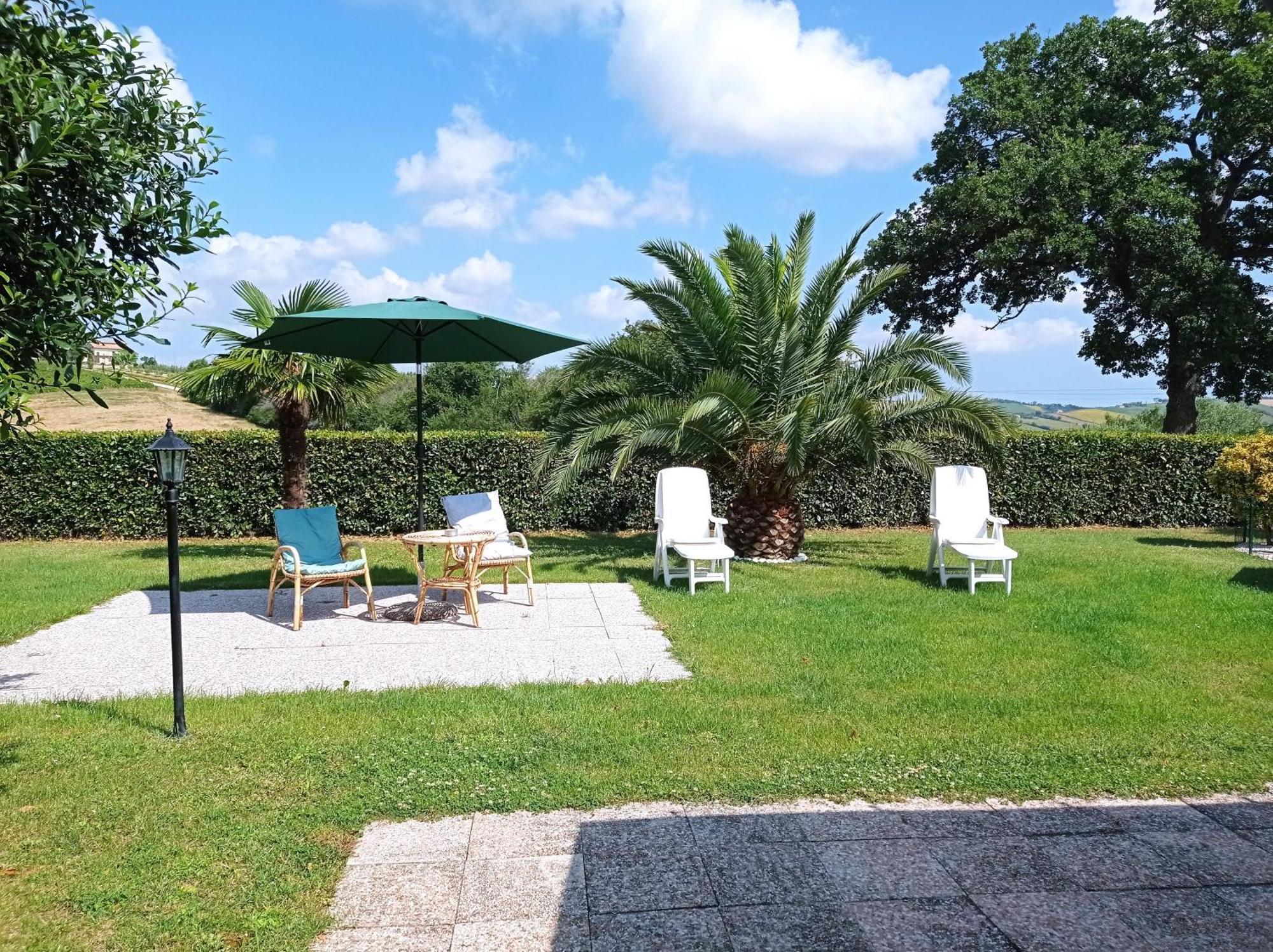 Valdiveltrica Villa Mondavio Buitenkant foto